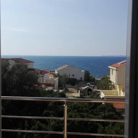 Timea Daire Primošten