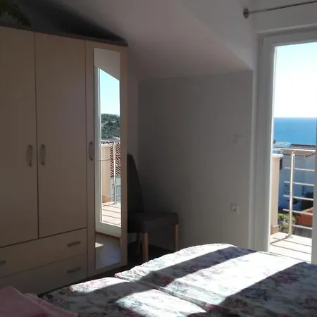 Timea Apartment *