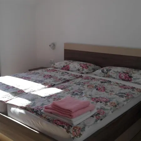 Apartment Timea *